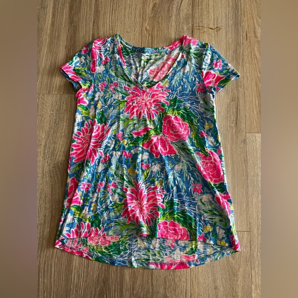 Lilly Pulitzer Women’s Etta V-Neck Cotton Top Short Sleeves - Size XS